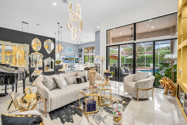 131 Dockside Circle, Weston, FL 33327