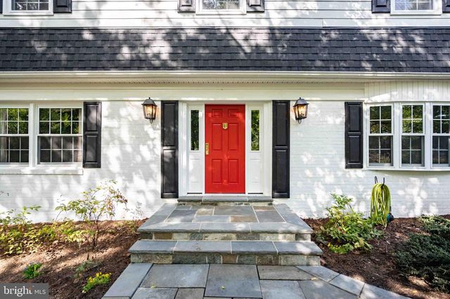 5124 CLINTON RD, Alexandria, VA 22312