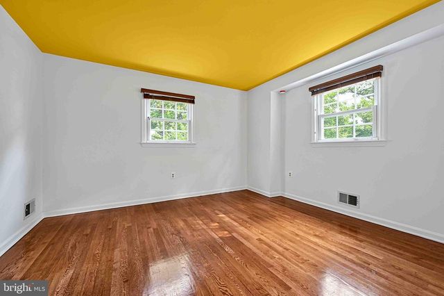5124 CLINTON RD, Alexandria, VA 22312