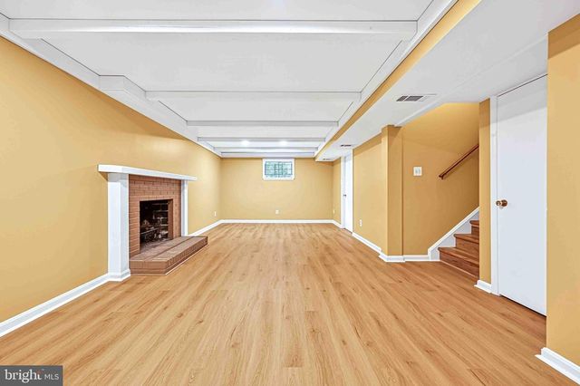 5124 CLINTON RD, Alexandria, VA 22312