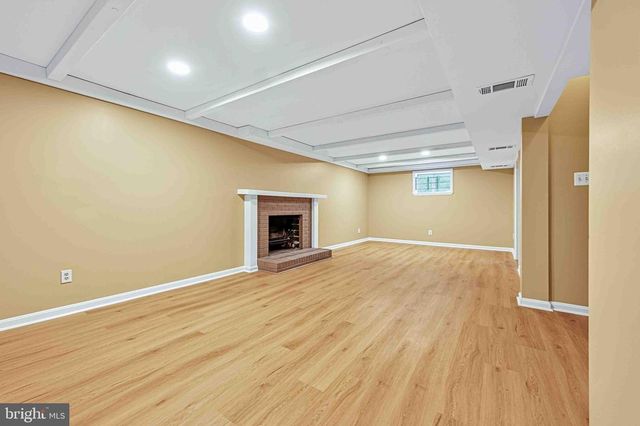 5124 CLINTON RD, Alexandria, VA 22312