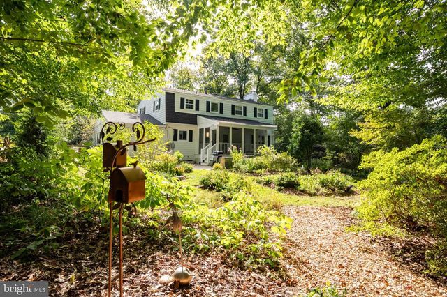 5124 CLINTON RD, Alexandria, VA 22312