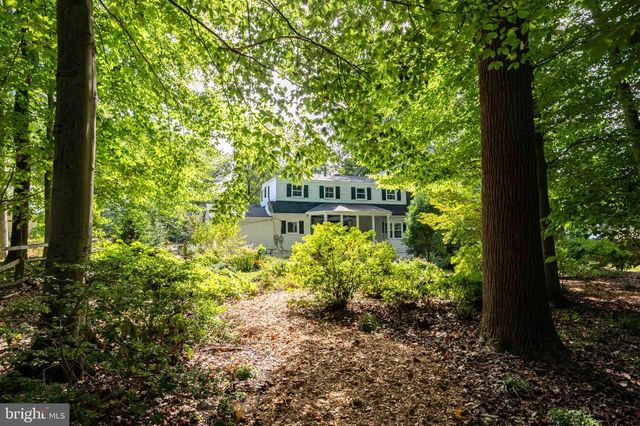 5124 CLINTON RD, Alexandria, VA 22312