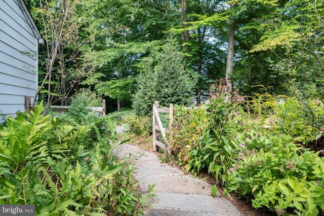 5124 CLINTON RD, Alexandria, VA 22312