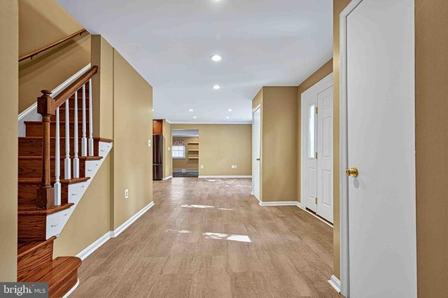 5124 CLINTON RD, Alexandria, VA 22312