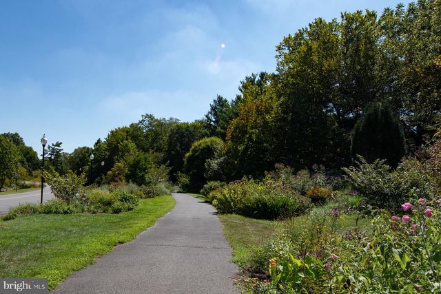 5124 CLINTON RD, Alexandria, VA 22312