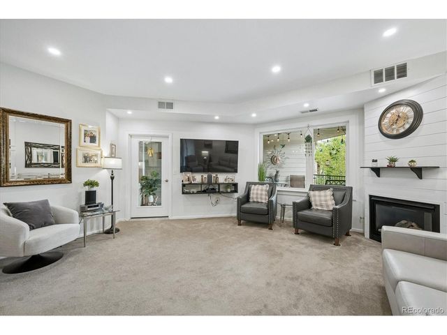 2896 W Riverwalk Cir A313, Littleton, CO 80123