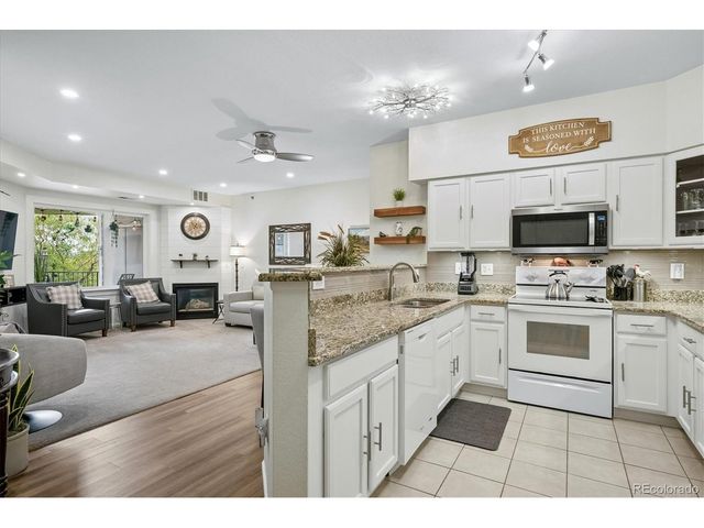 2896 W Riverwalk Cir A313, Littleton, CO 80123