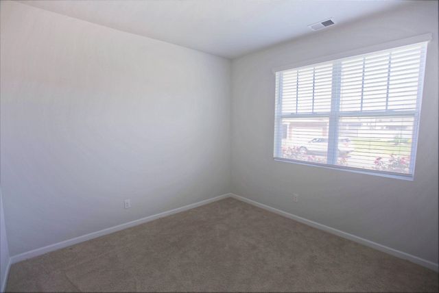 248 Autumn Terrace Ln, Clarksville, TN 37040