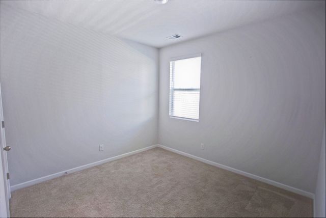 248 Autumn Terrace Ln, Clarksville, TN 37040