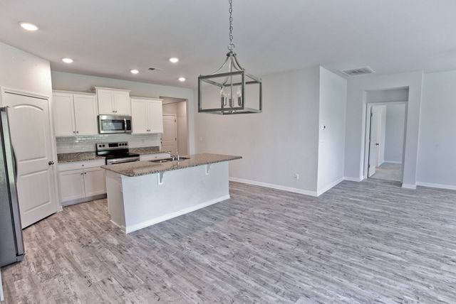 248 Autumn Terrace Ln, Clarksville, TN 37040