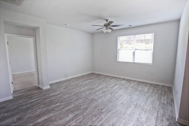 248 Autumn Terrace Ln, Clarksville, TN 37040