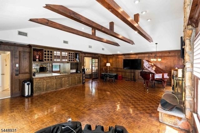 700 Oak Ln, Franklin Lakes Boro, NJ 07417
