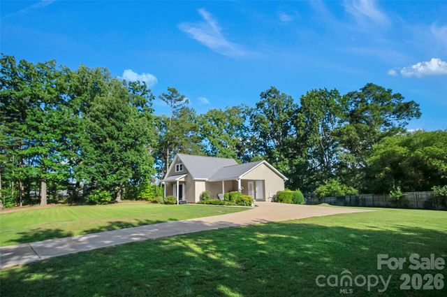 122 Rockman Road, Grover, NC 28073