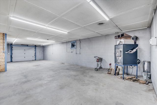 162 Exchange Street, Colona, IL 61241