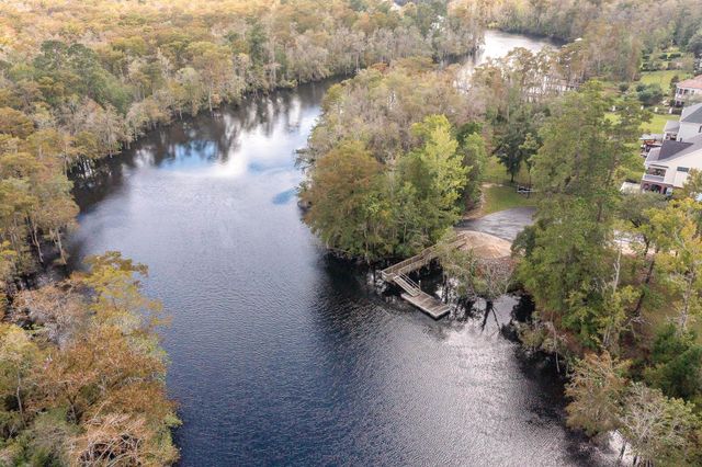 221 Wahee Pl., Conway, SC 29527