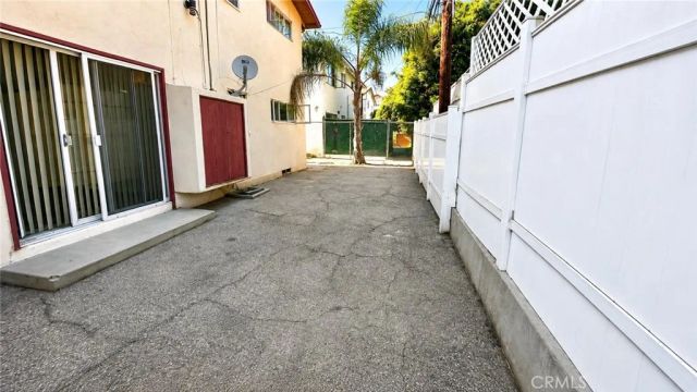 1132 S Holt 3, Los Angeles, CA 90035