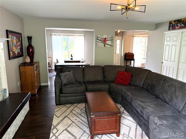 4943 Country Club Drive, Unincorporated, MO 63049