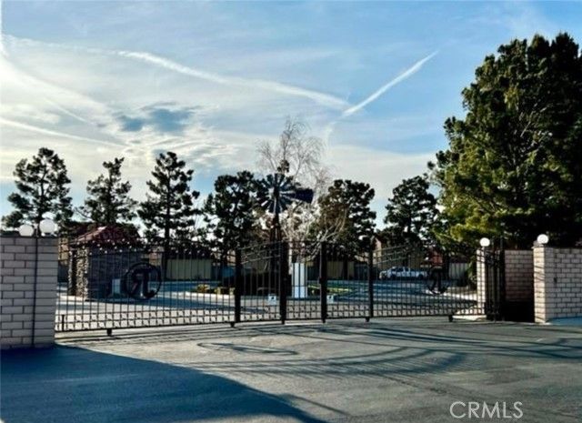 11575 Wedgewood, Apple Valley, CA 92308