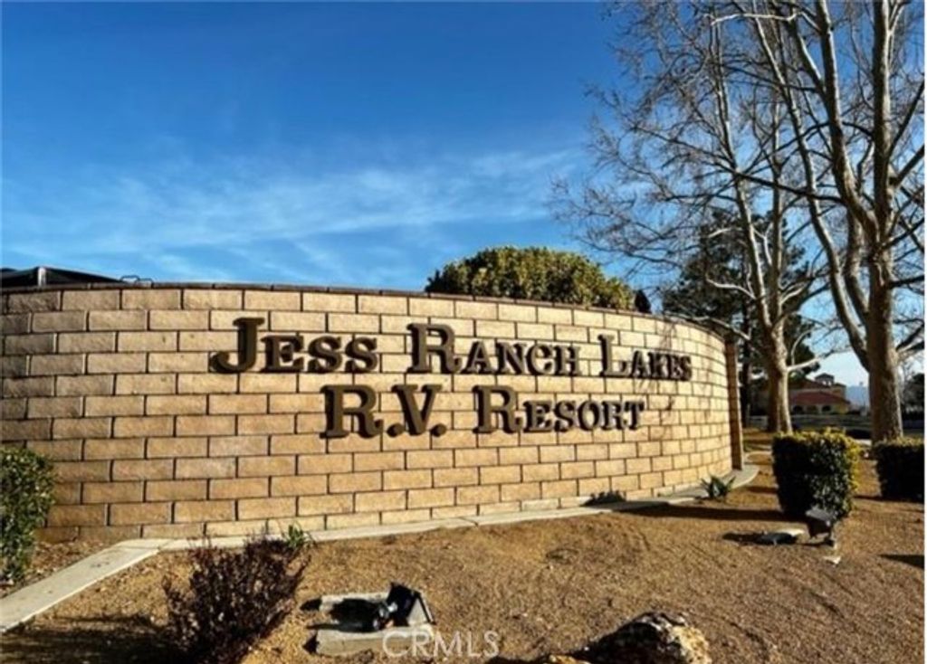 11575 Wedgewood, Apple Valley, CA 92308