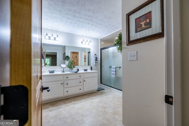 131 Hine Road SE, Rome, GA 30161