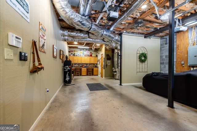131 Hine Road SE, Rome, GA 30161