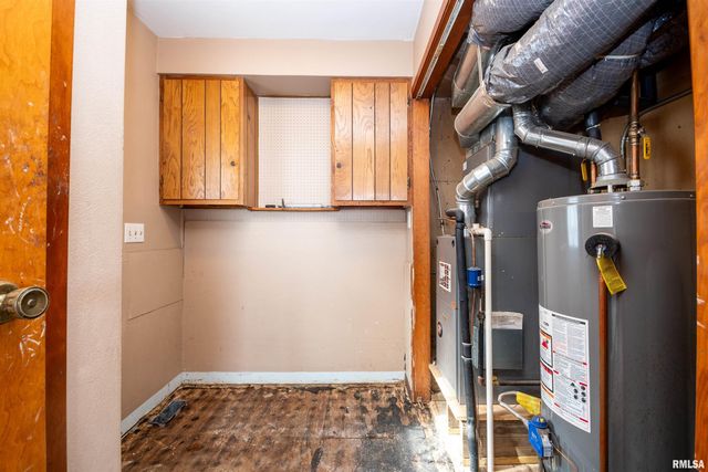 16426 N LAKEVIEW Street, Chillicothe, IL 61523