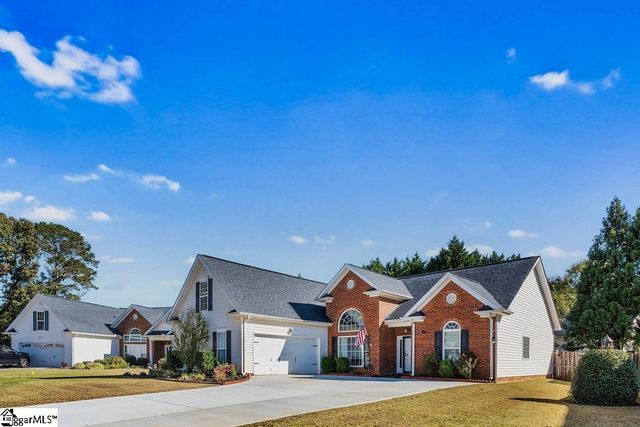 12 Rosemoss Court, Simpsonville, SC 29680