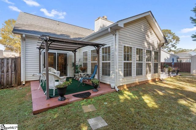 12 Rosemoss Court, Simpsonville, SC 29680