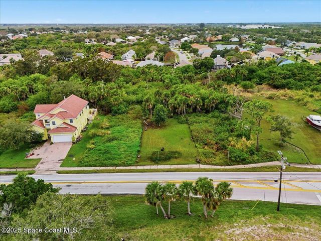 2513 N Banana River Drive, Merritt Island, FL 32952