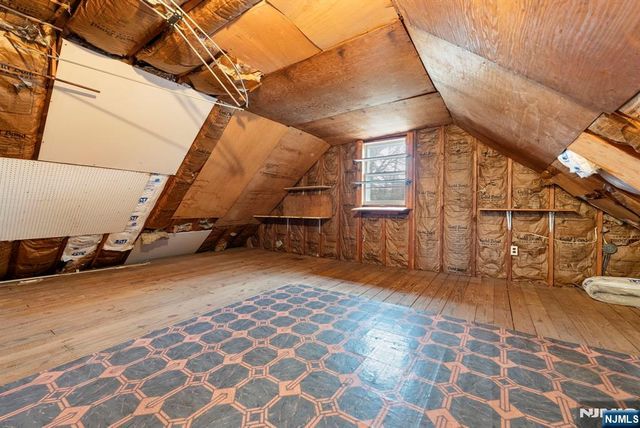 206 10th Street, Cresskill, NJ 07626