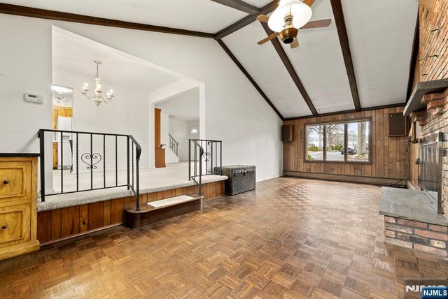 206 10th Street, Cresskill, NJ 07626