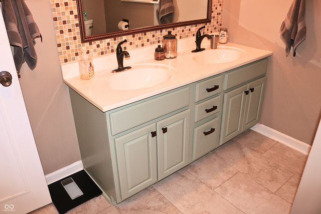 1 Locust Hill, Crawfordsville, IN 47933