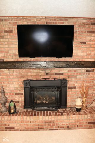 1 Locust Hill, Crawfordsville, IN 47933