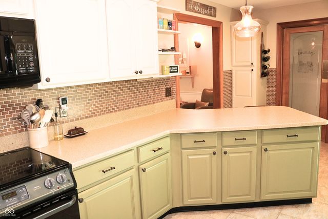 1 Locust Hill, Crawfordsville, IN 47933