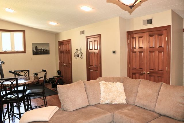 1 Locust Hill, Crawfordsville, IN 47933