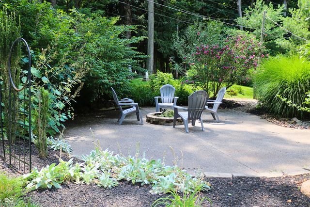 1 Locust Hill, Crawfordsville, IN 47933