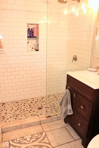 1 Locust Hill, Crawfordsville, IN 47933