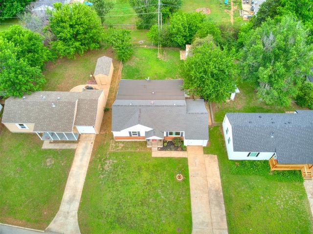 1609 Sandra Drive, Midwest City, OK 73110