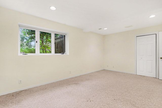 1249 Heather Court, Holland City, MI 49423