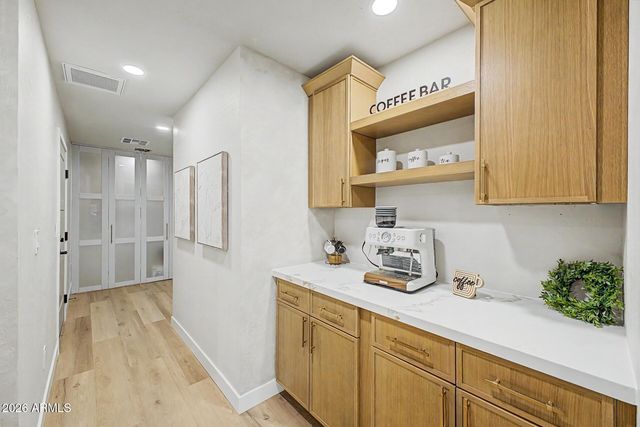 2808 E LUPINE Avenue, Phoenix, AZ 85028