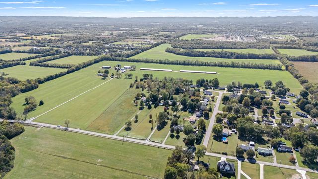 2329 Dilton Mankin Rd, Murfreesboro, TN 37127