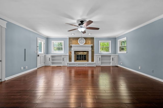 2329 Dilton Mankin Rd, Murfreesboro, TN 37127