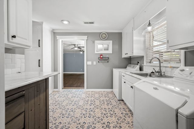 2329 Dilton Mankin Rd, Murfreesboro, TN 37127