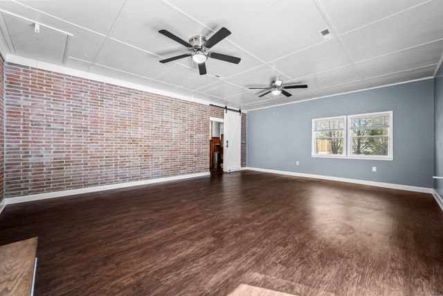 2329 Dilton Mankin Rd, Murfreesboro, TN 37127