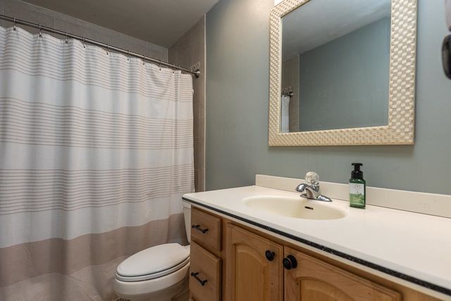 5718 Quince Rd Apt 4, Memphis, TN 38119