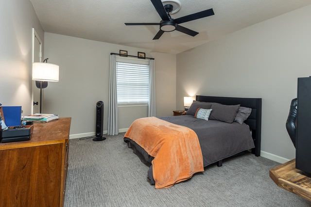 5718 Quince Rd Apt 4, Memphis, TN 38119