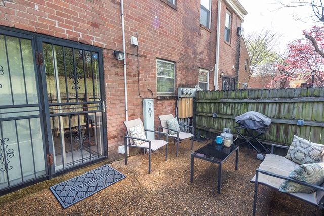 5718 Quince Rd Apt 4, Memphis, TN 38119