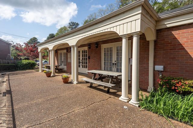 5718 Quince Rd Apt 4, Memphis, TN 38119