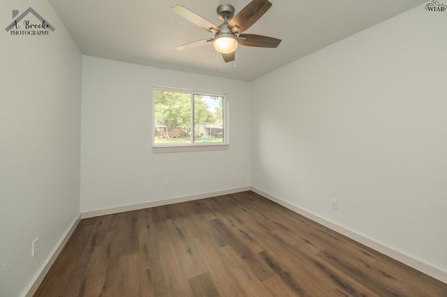 909 W CORNELIA AVENUE, Iowa Park, TX 76367